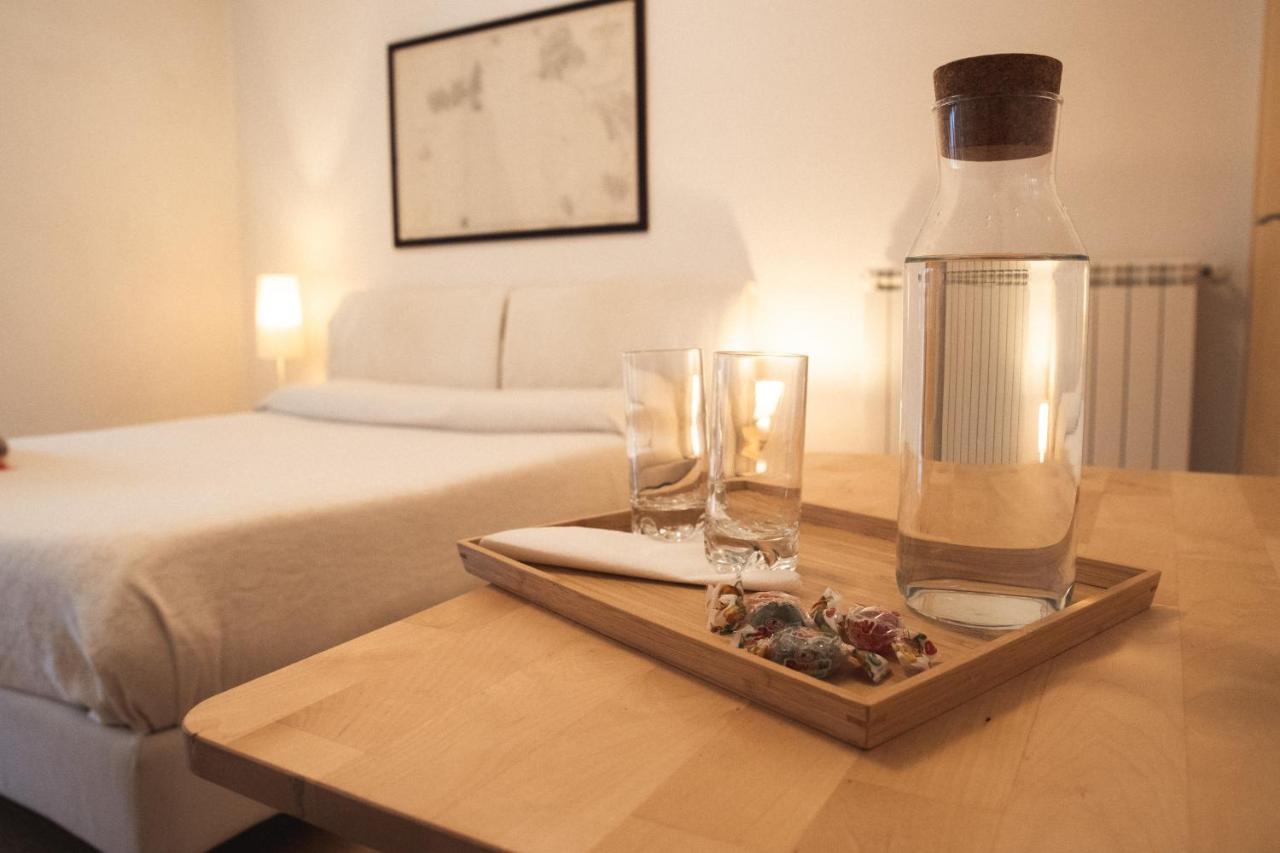 Accogliente Casa Livorno Bed & Breakfast ภายนอก รูปภาพ