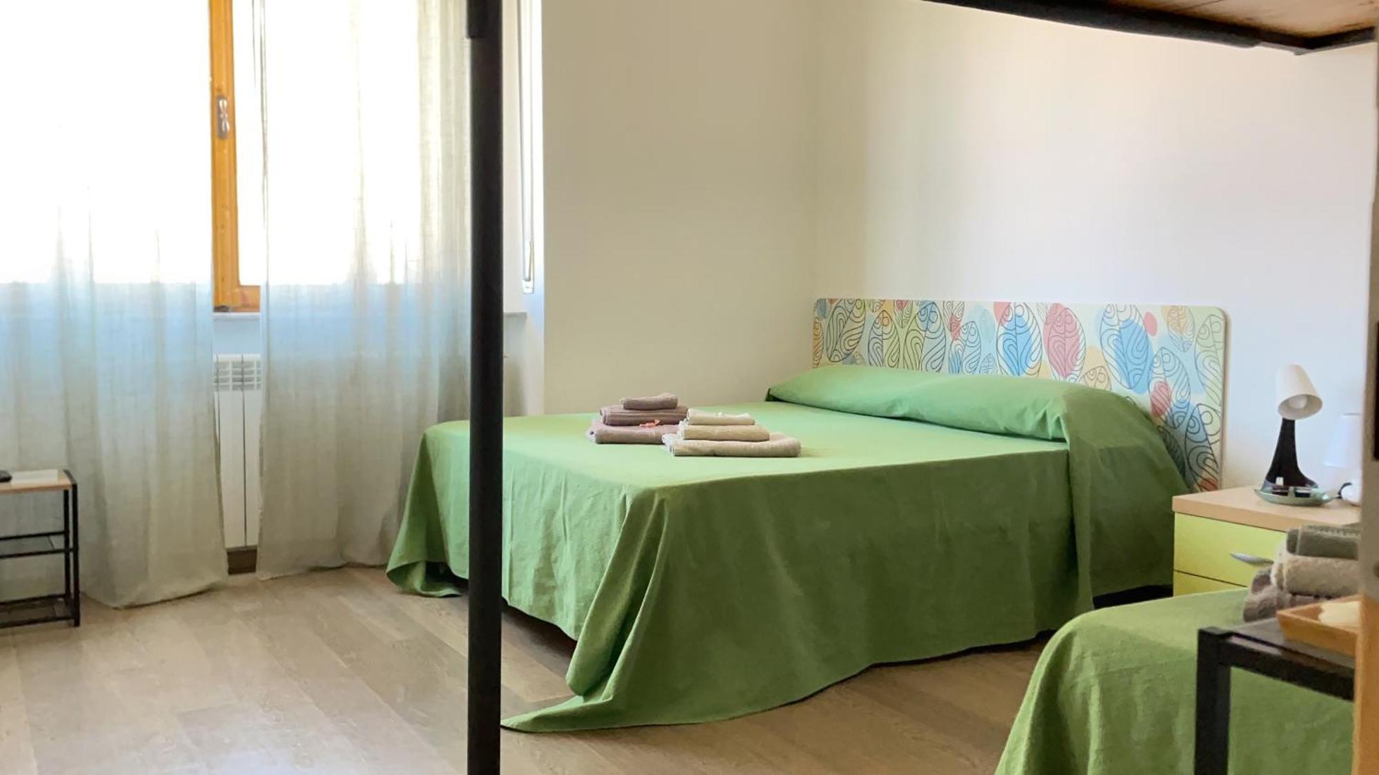 Accogliente Casa Livorno Bed & Breakfast ภายนอก รูปภาพ